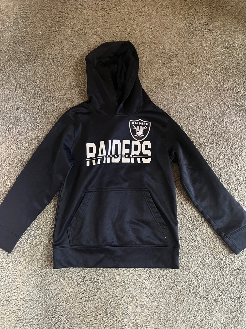 NFL Team Apparel Size Small (6-7) Raiders Black Hoodie with White Logo Pullover